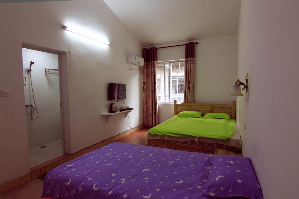 Lan Shan Chu Youth Hostel Yangshuo Δωμάτιο φωτογραφία