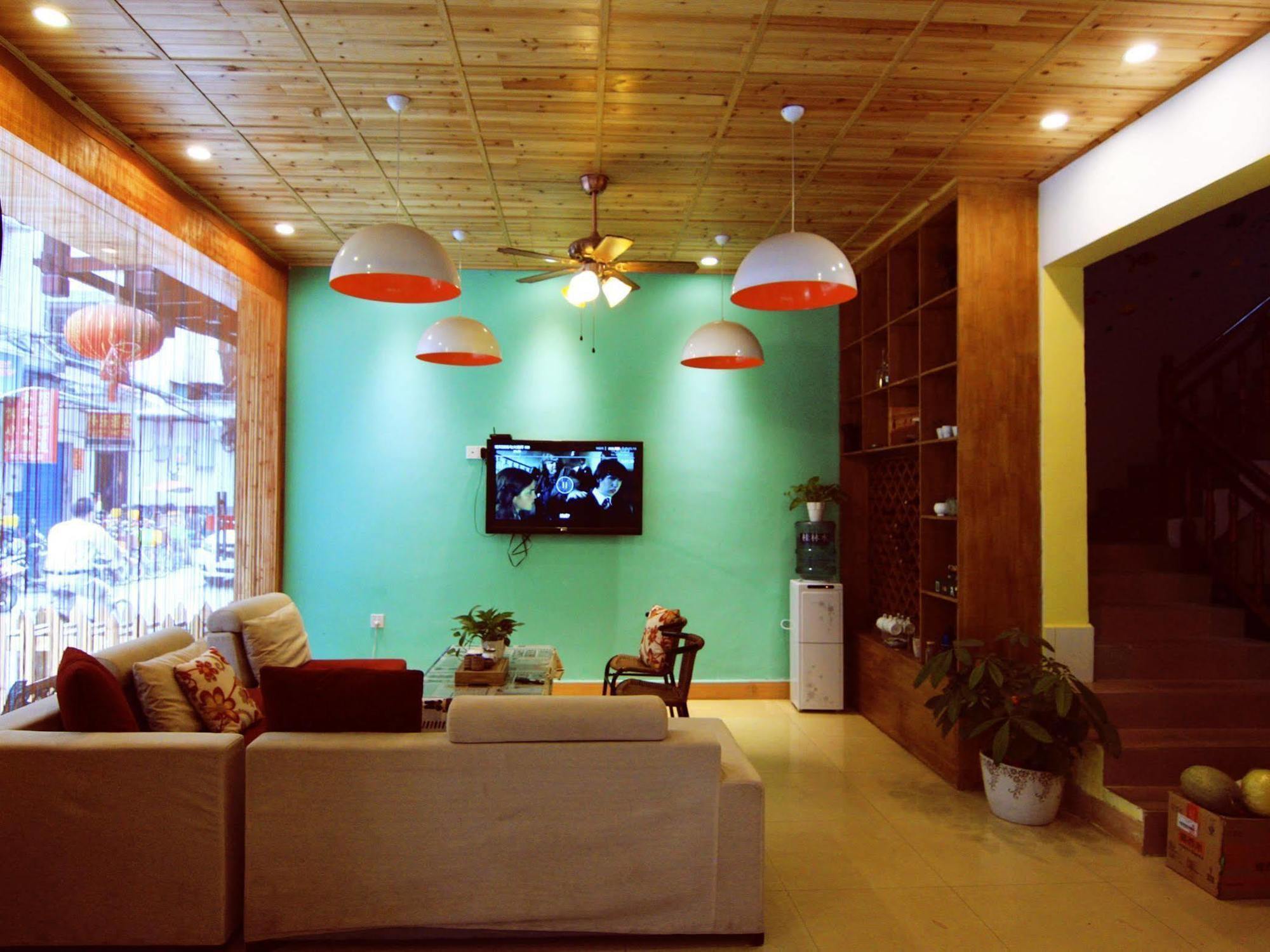 Lan Shan Chu Youth Hostel Yangshuo Εξωτερικό φωτογραφία